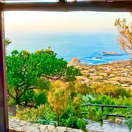 Ferienhaus New Horizons - Sea View & Charme Refuge Costa Paradiso